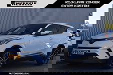 Toyota C-HR - 1.2 First Edition Adaptive cruise, Camera, Stoelverwarming, JBL