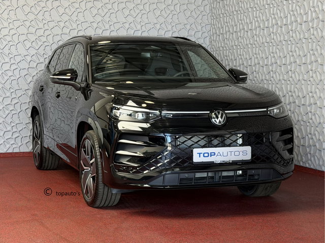 Volkswagen Tayron - 1.5 eHybrid 272PK R-LINE TREKHAAK BLACK-STYLE 20''LMV PANO SCHUIFDAK ERGO.STOEL MASSAGE TRAILER.ASSIST