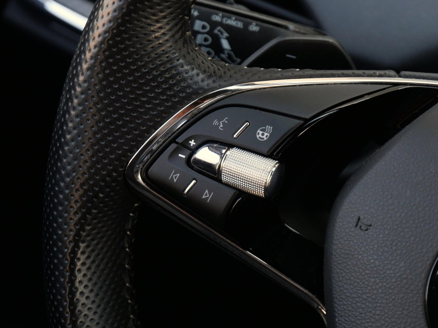 Škoda Enyaq iV 80 SPORTLINE/ TREKHAAK/ WARMTEPOMP/ MATRIX LED/ SOH 96%