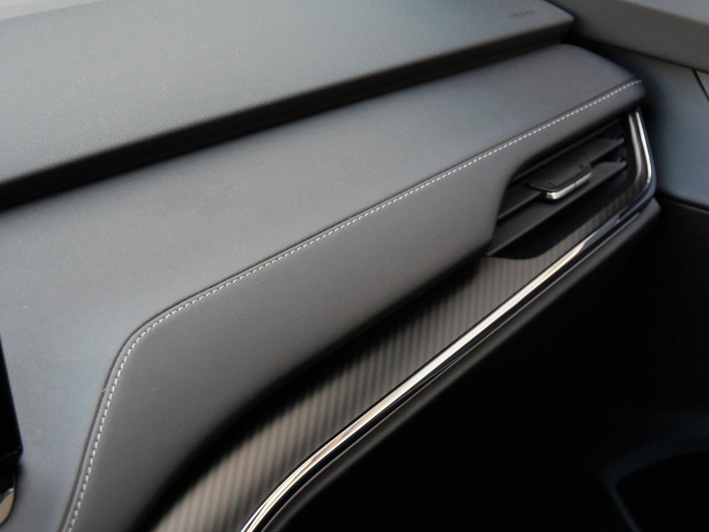 Škoda Enyaq iV 80 SPORTLINE/ TREKHAAK/ WARMTEPOMP/ MATRIX LED/ SOH 96%