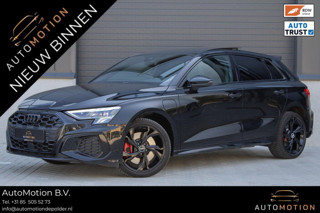 Audi A3 - Sportback 45 TFSIe Competition Sline PANO S3 CAMERA