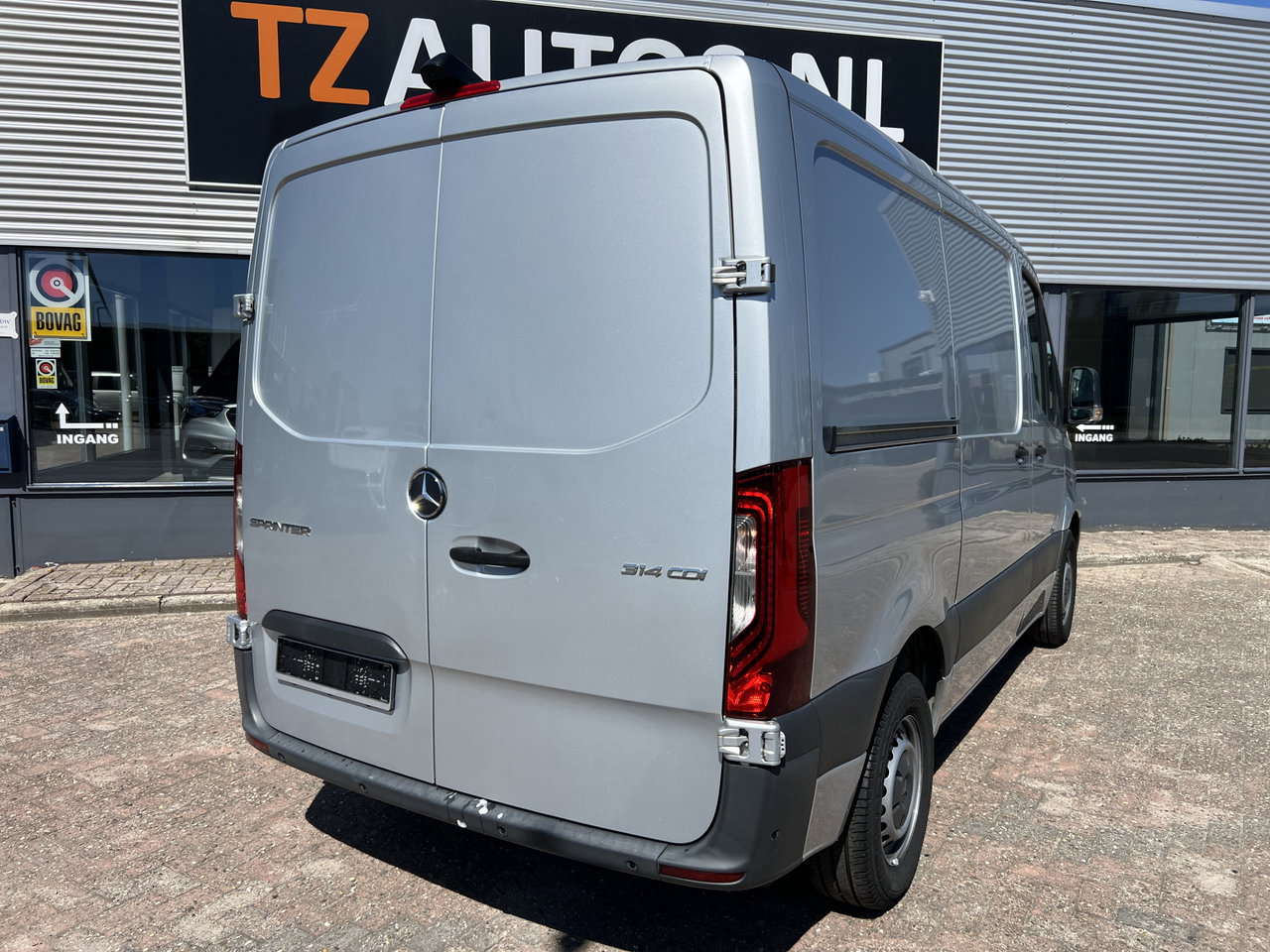 Mercedes-Benz Sprinter