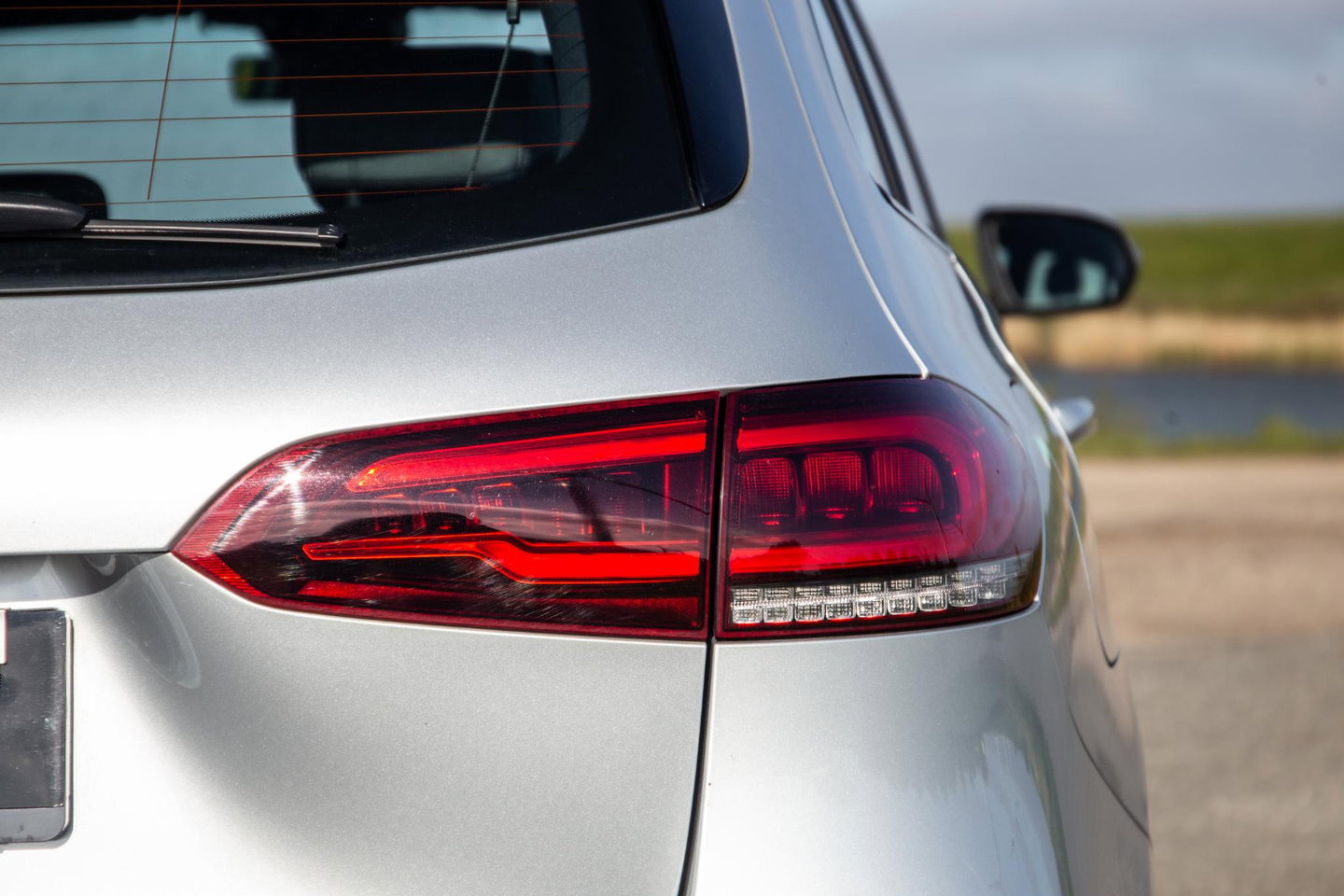 Mercedes-Benz B-Klasse 250 e Premium Plus DEALER ONDERHOUDEN / STOELVERWARMING / CARPLAY / CAMERA