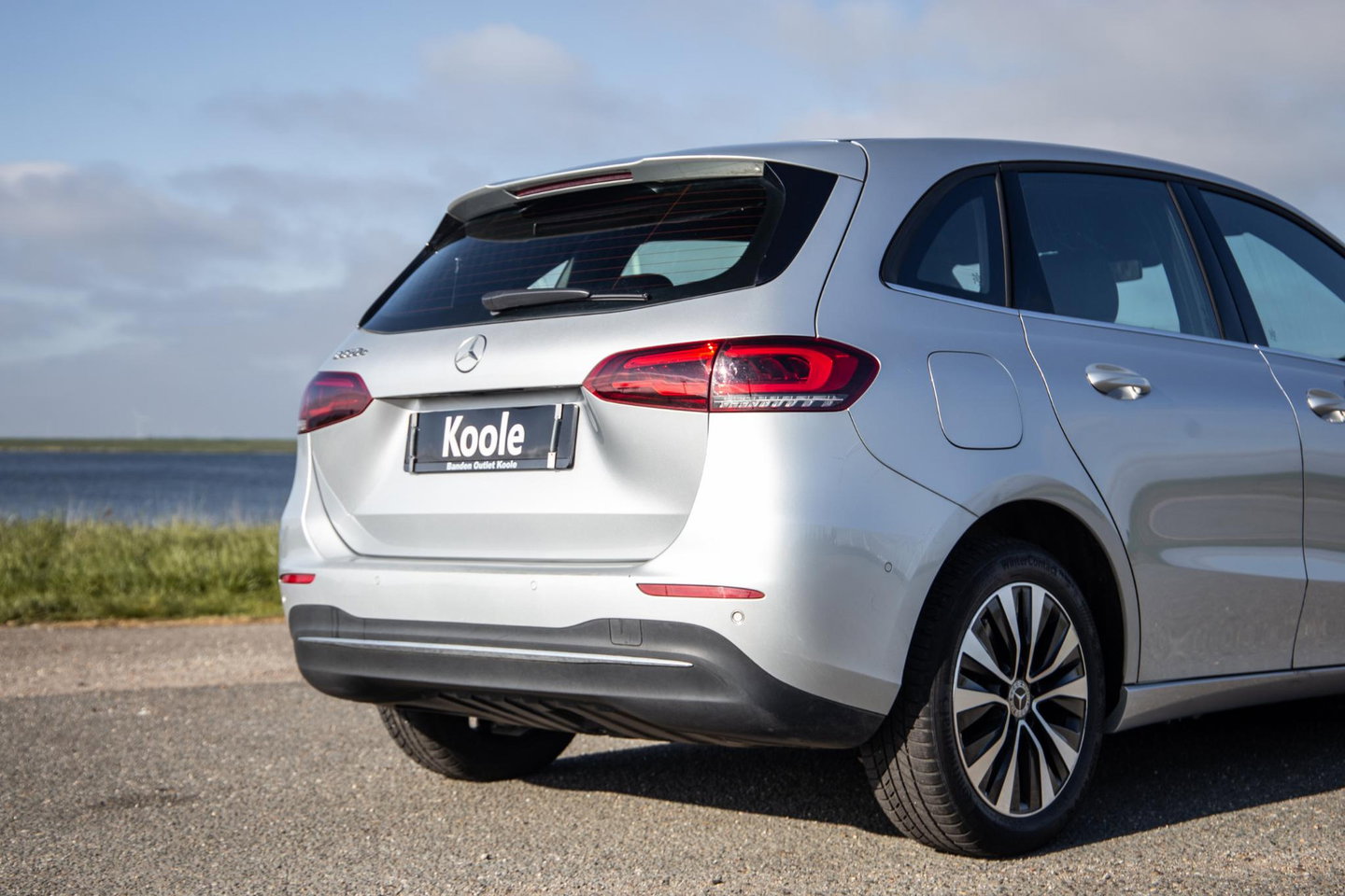 Mercedes-Benz B-Klasse 250 e Premium Plus DEALER ONDERHOUDEN / STOELVERWARMING / CARPLAY / CAMERA