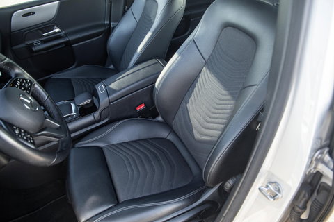 Mercedes-Benz B-Klasse 250 e Premium Plus DEALER ONDERHOUDEN / STOELVERWARMING / CARPLAY / CAMERA