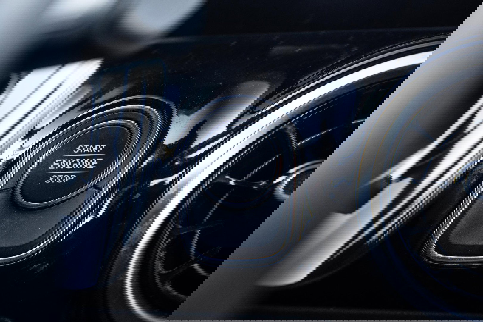 Mercedes-Benz B-Klasse 250 e Premium Plus DEALER ONDERHOUDEN / STOELVERWARMING / CARPLAY / CAMERA