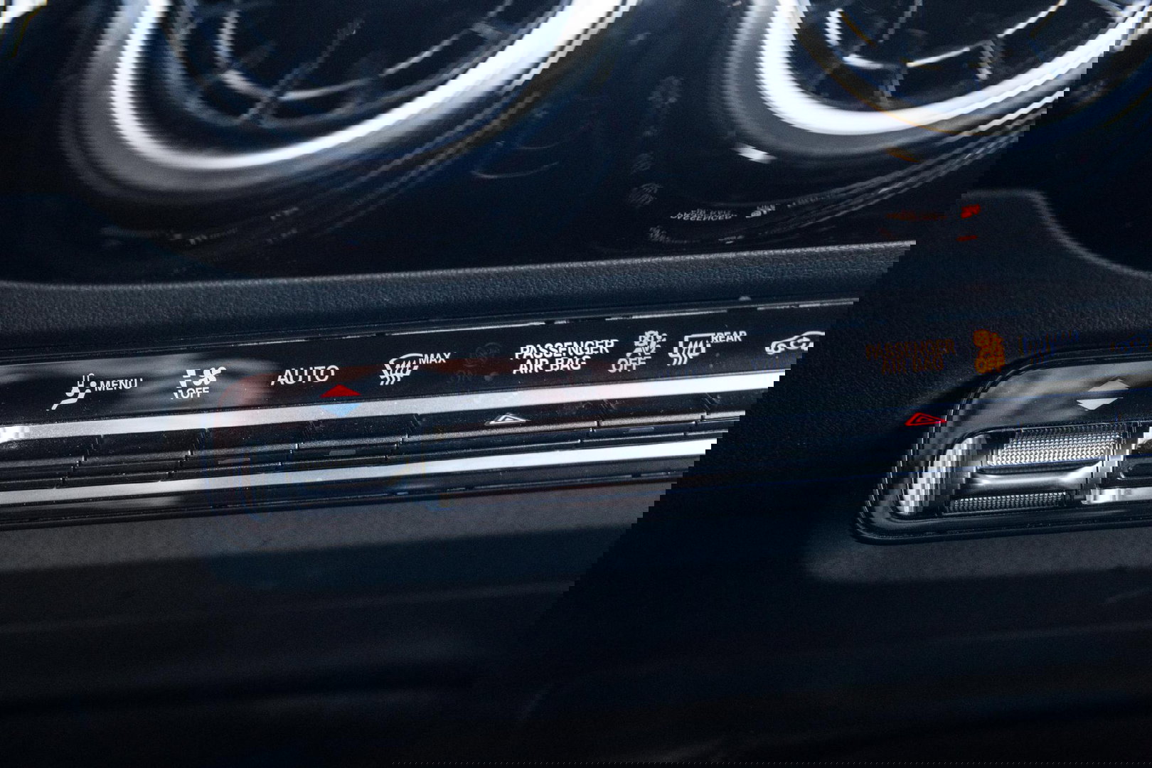 Mercedes-Benz B-Klasse 250 e Premium Plus DEALER ONDERHOUDEN / STOELVERWARMING / CARPLAY / CAMERA