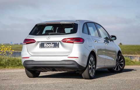 Mercedes-Benz B-Klasse 250 e Premium Plus DEALER ONDERHOUDEN / STOELVERWARMING / CARPLAY / CAMERA