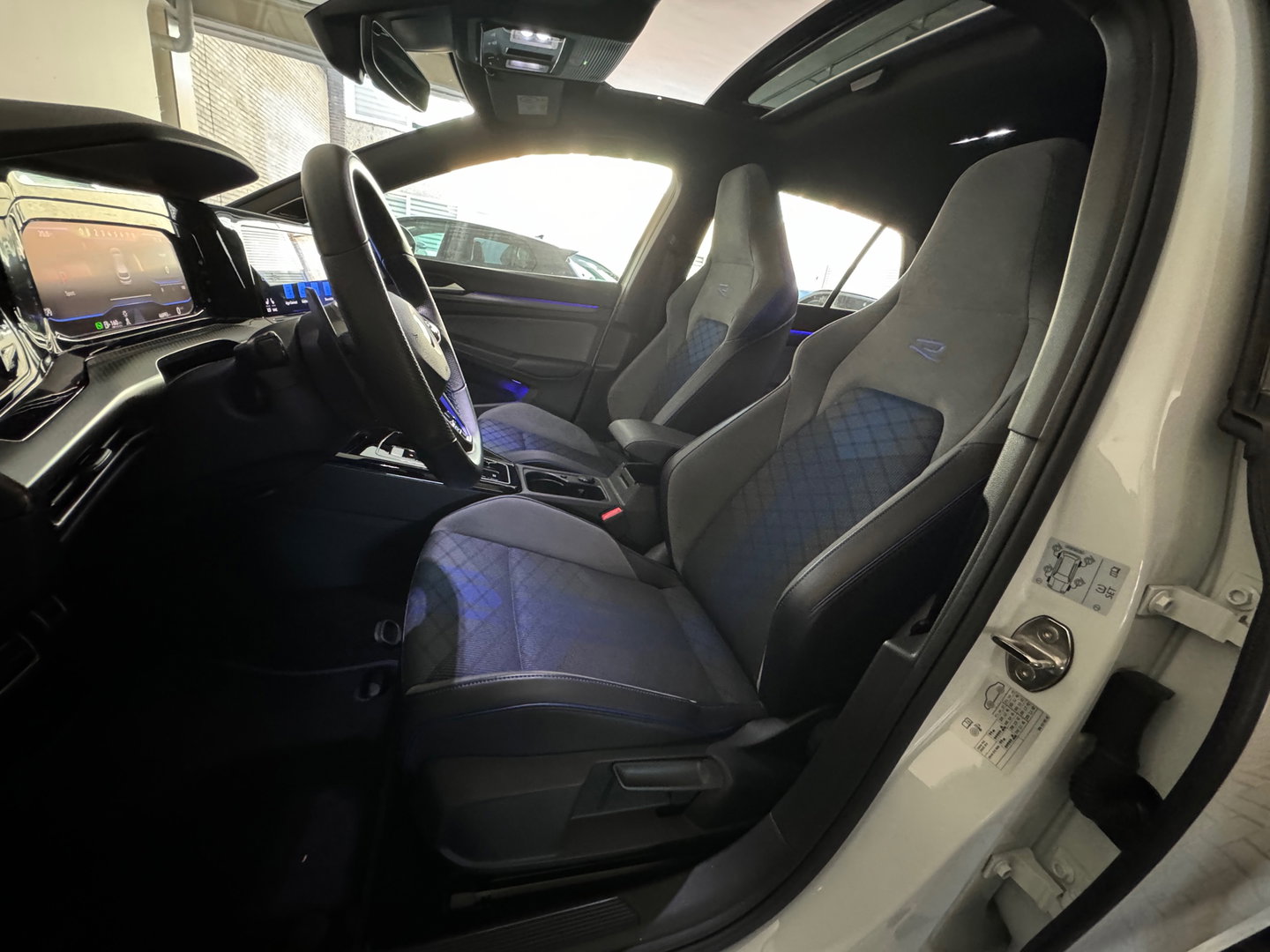 Volkswagen Golf 2.0 TSI R 4M 20Jahre Performance Pano|HuD|HK