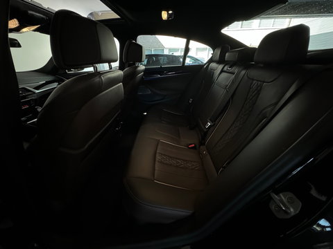 BMW 5 Serie 530e xDrive High Executive M Sport Pano|HuD|H/K