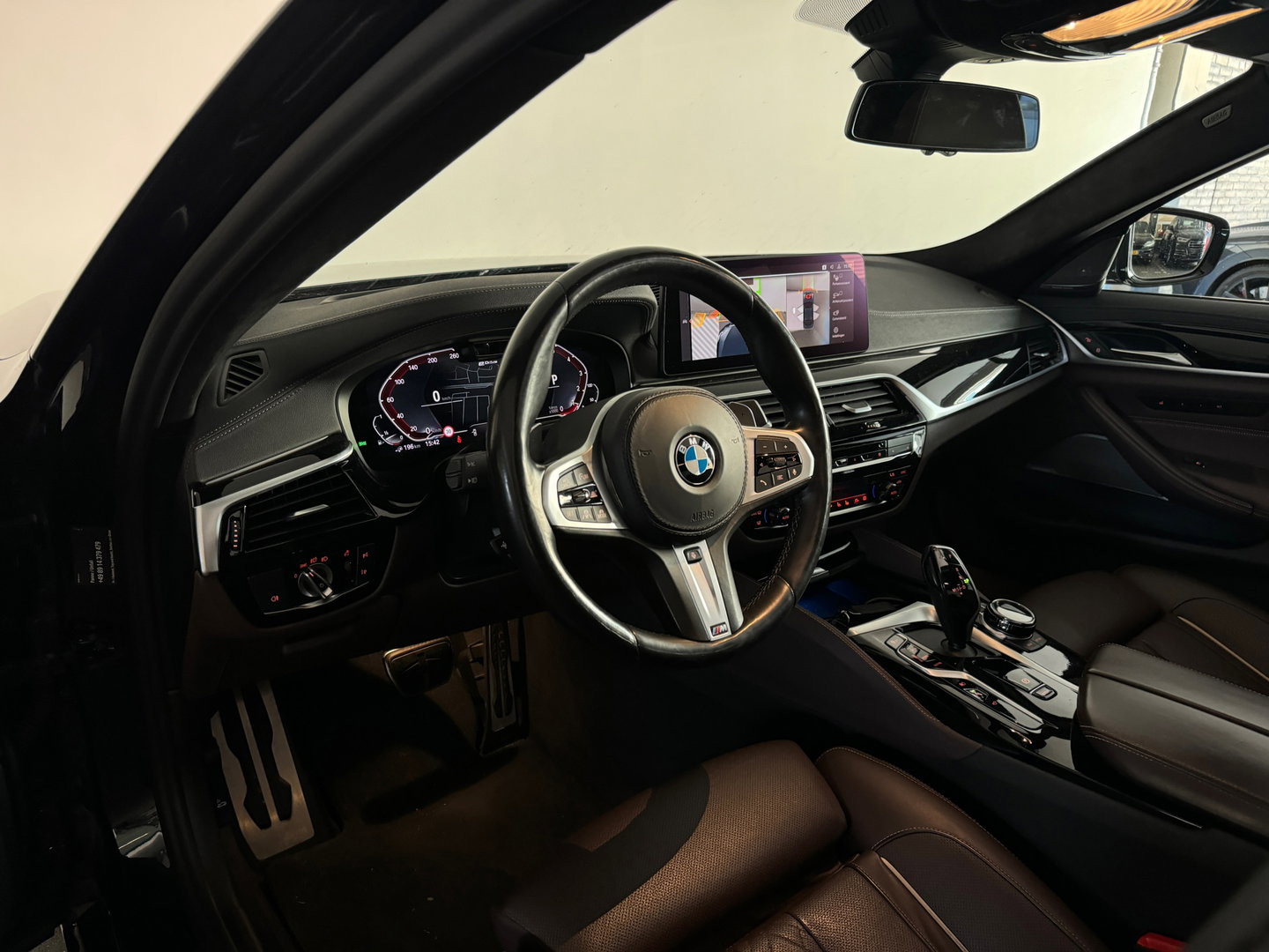 BMW 5 Serie 530e xDrive High Executive M Sport Pano|HuD|H/K