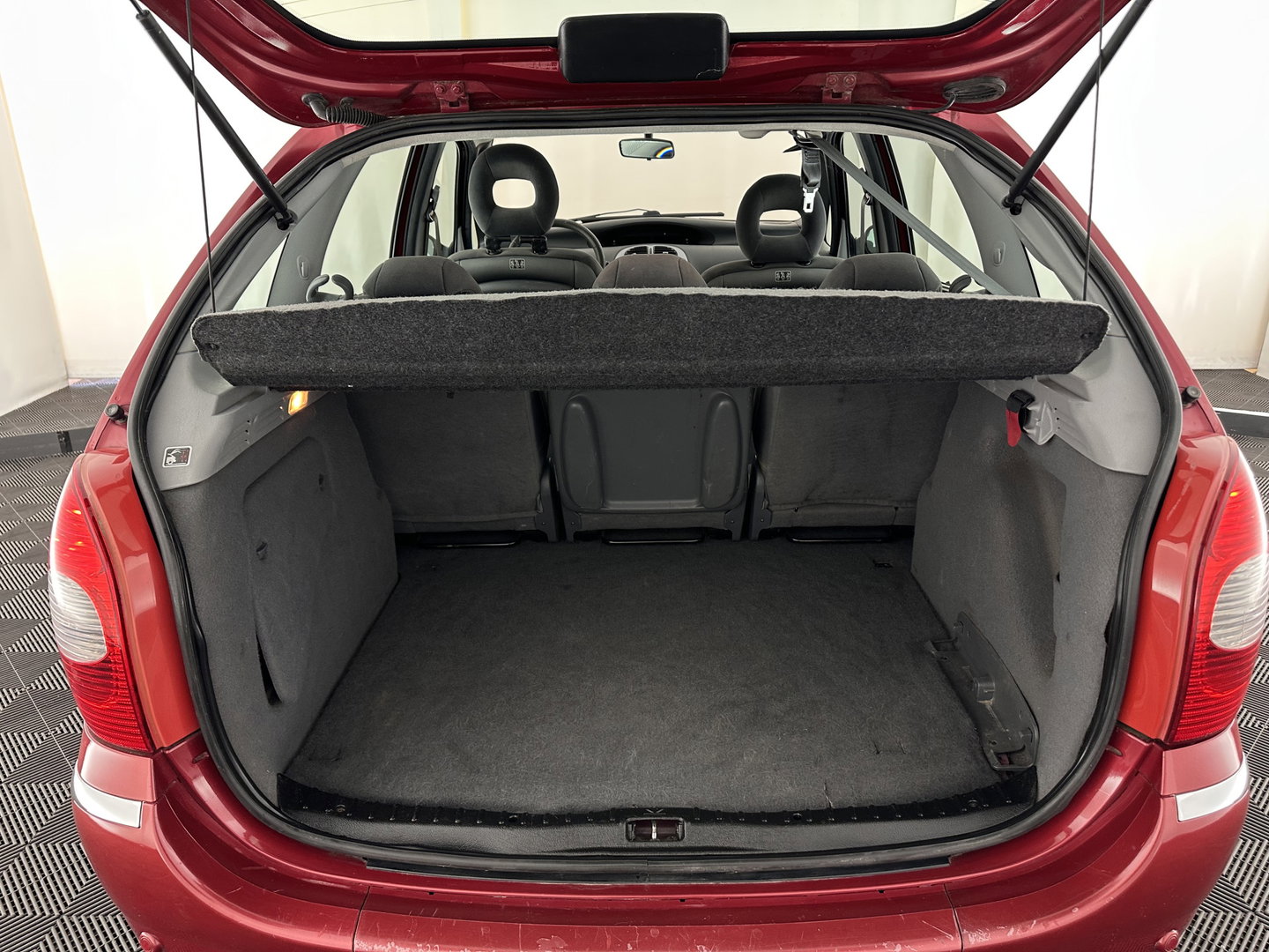 Citroën Xsara Picasso 1.8i-16V Attraction *AIRCO | CRUISE | COMFORT-SEATS | TOWBAR*