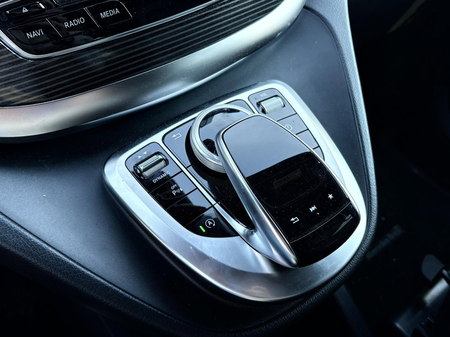 Mercedes-Benz V-Klasse 250d Lang DC Avantgarde | MARGE | LEDER | STOELVERW. | 2x SCHUIFD | EL KLEP |