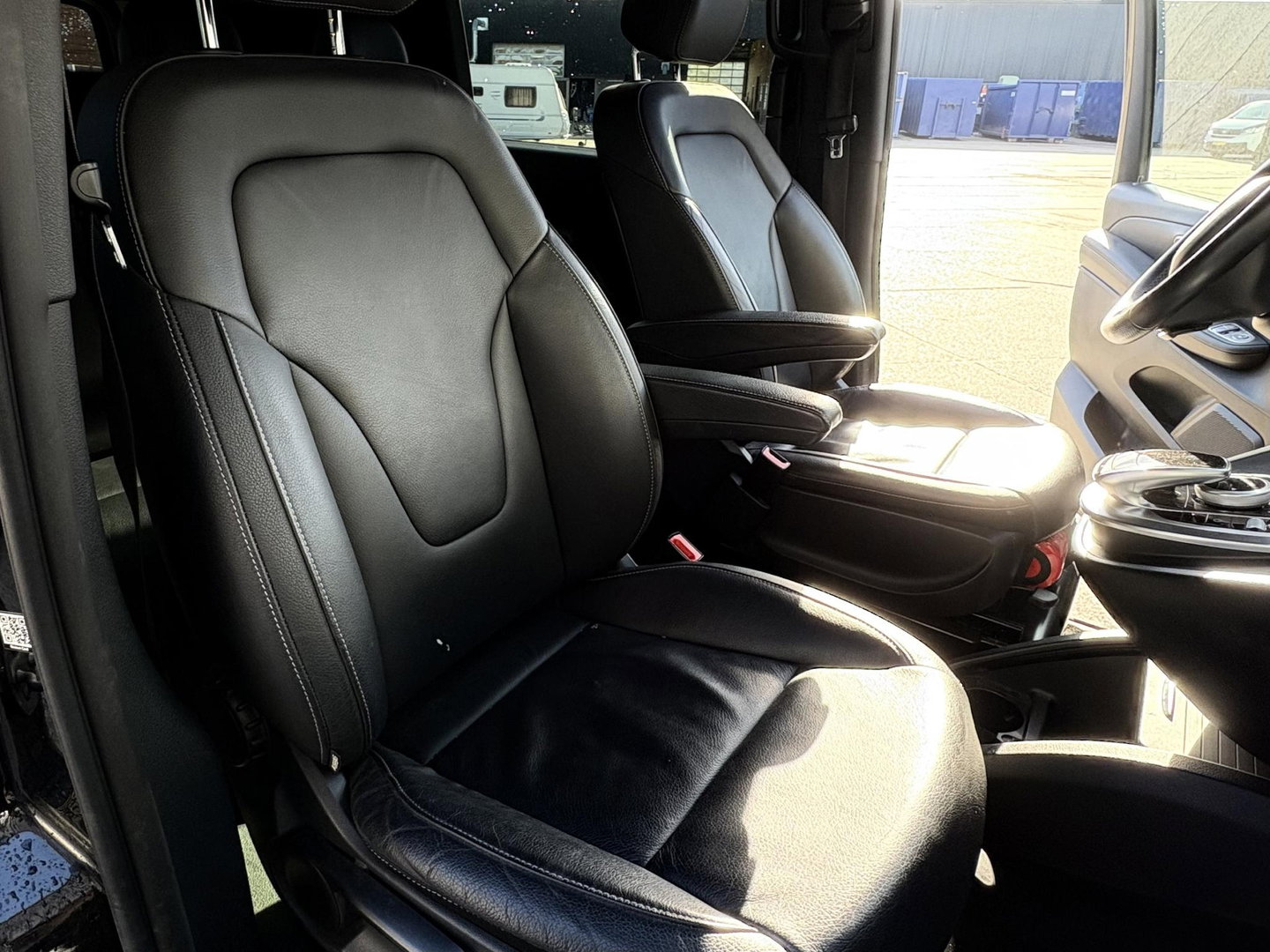 Mercedes-Benz V-Klasse 250d Lang DC Avantgarde | MARGE | LEDER | STOELVERW. | 2x SCHUIFD | EL KLEP |