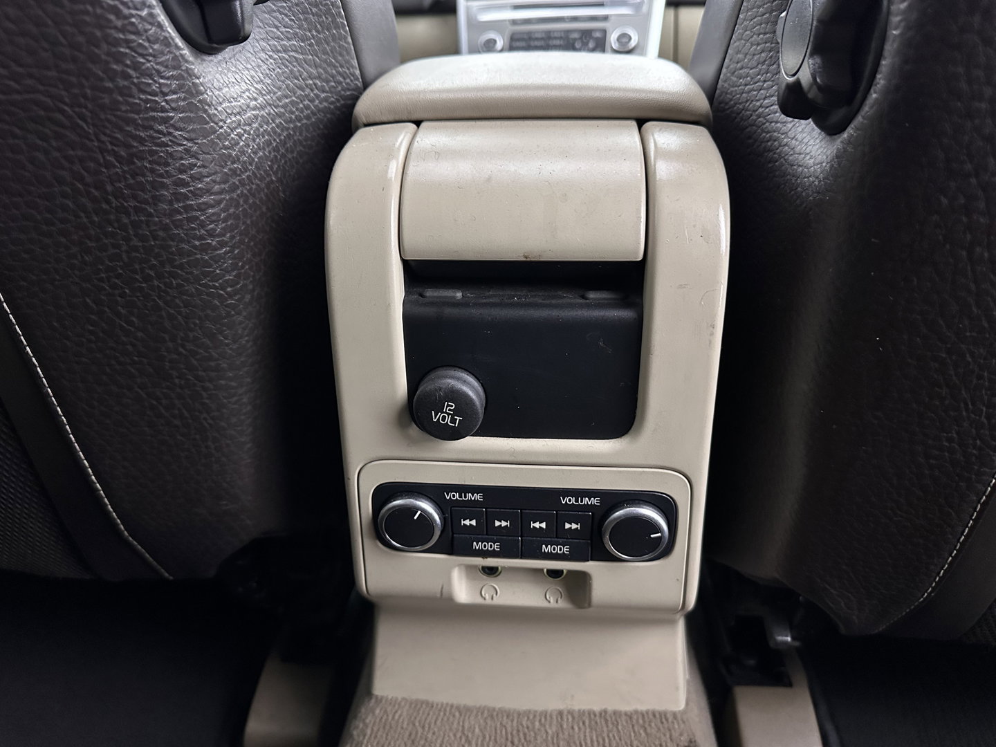 Volvo XC60 2.4 D5 AWD Summum Aut. *PANO | ADAPTIVE-CRUISE | LEATHER | XENON | MEMORY-PACK | BLIS | HEATED-COMFORTSEATS | NAVI-FULLMAP | KEYLESS | PRIVACY-GLASS | ECC | PDC | TOWBAR | 18''ÁLU*