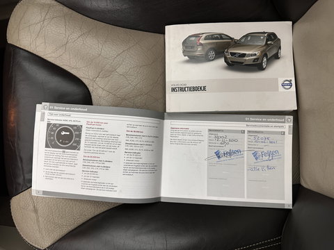 Volvo XC60 2.4 D5 AWD Summum Aut. *PANO | ADAPTIVE-CRUISE | LEATHER | XENON | MEMORY-PACK | BLIS | HEATED-COMFORTSEATS | NAVI-FULLMAP | KEYLESS | PRIVACY-GLASS | ECC | PDC | TOWBAR | 18''ÁLU*