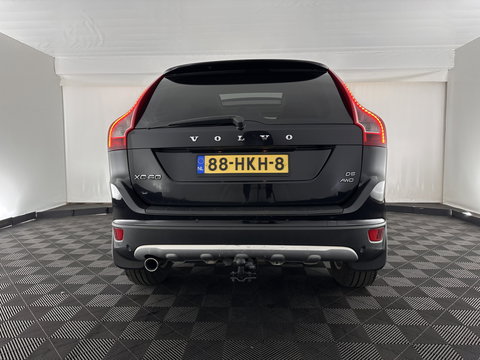 Volvo XC60 2.4 D5 AWD Summum Aut. *PANO | ADAPTIVE-CRUISE | LEATHER | XENON | MEMORY-PACK | BLIS | HEATED-COMFORTSEATS | NAVI-FULLMAP | KEYLESS | PRIVACY-GLASS | ECC | PDC | TOWBAR | 18''ÁLU*