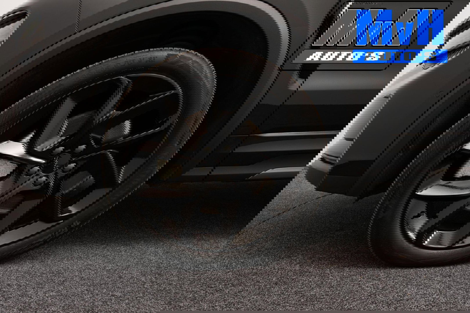 Lynk & Co 01 1.5 Plug-in Hybride|FULL BLACK XL|LEER|NAP|PANO