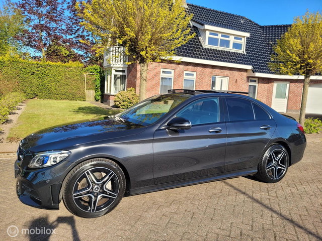 Mercedes-Benz C-Klasse - 180 AMG autom/panoramadak/navi/leer.