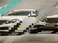 Mercedes-Benz E-Klasse - 350e Prestige Sport 286Pk Automaat (WIDESCREEN, LUCHTVERING, APPLE CARPLAY, GROOT NAVI, SFEERVERLICHTING, LEDER/ALCANTARA, CAMERA, ZWART HEMEL, STOELVERWARMING, TREKHAAK, NIEUWSTAAT)