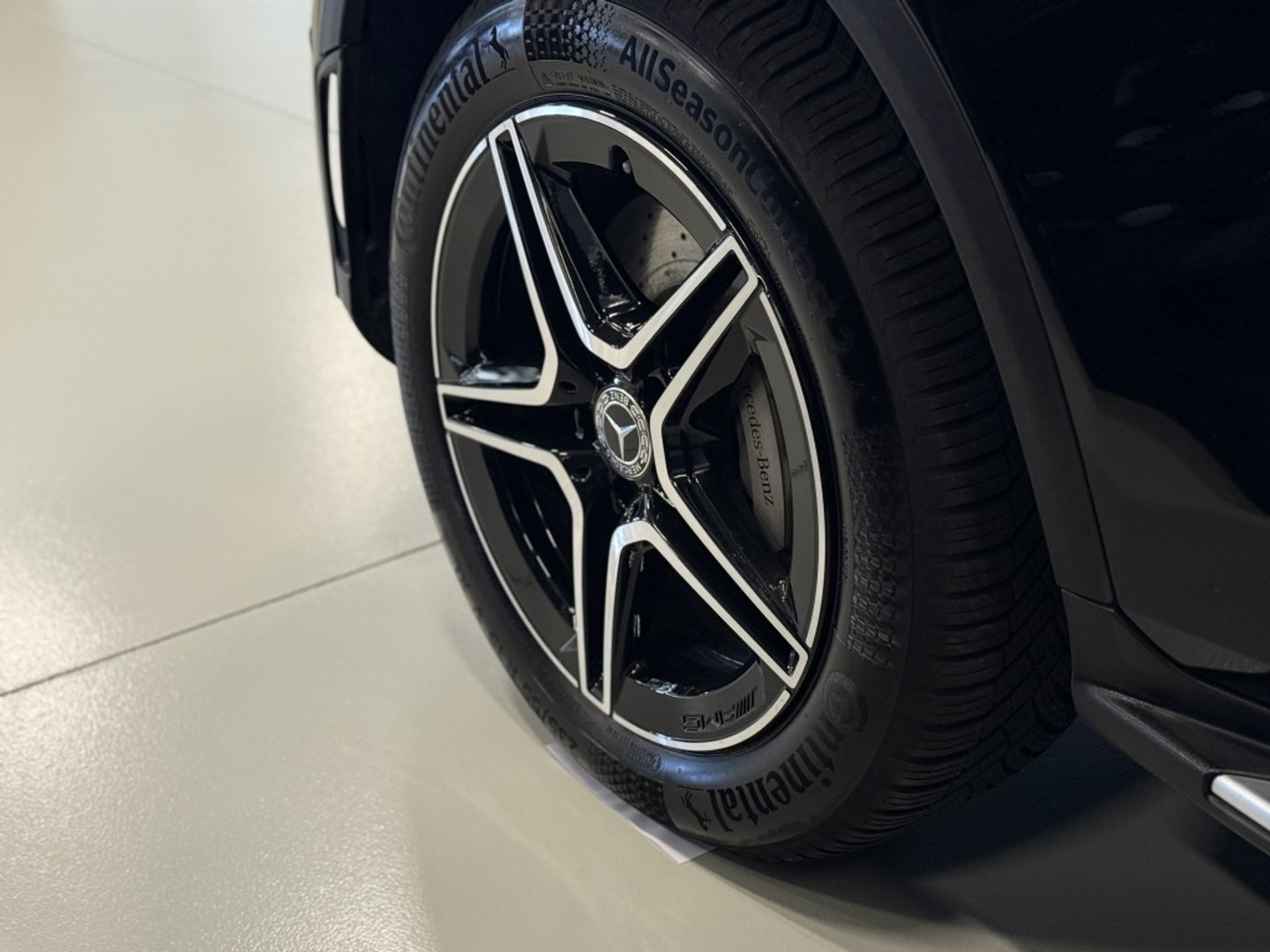 Mercedes-Benz GLC 300e 320PK 4-Matic / AMG / pano / 360° *NAP*