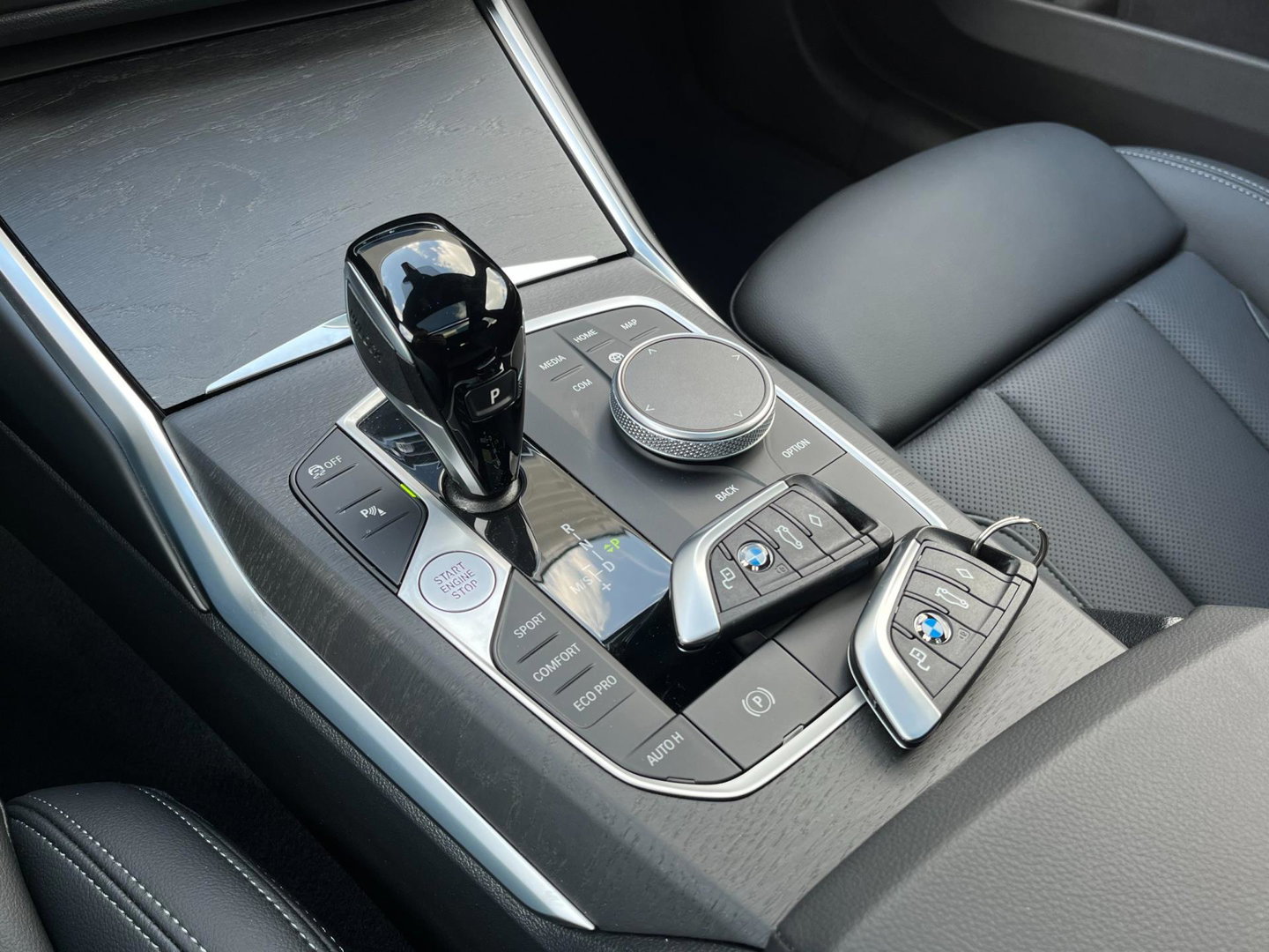 BMW 3 Serie Touring M340i xDrive 374PK|Pano|Camera|Carplay|Ambient Light|BTW