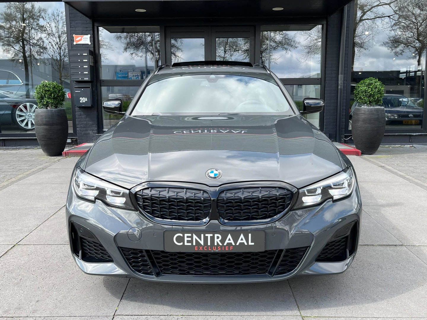 BMW 3 Serie Touring M340i xDrive 374PK|Pano|Camera|Carplay|Ambient Light|BTW