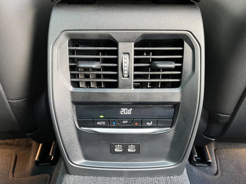 BMW 3 Serie Touring M340i xDrive 374PK|Pano|Camera|Carplay|Ambient Light|BTW