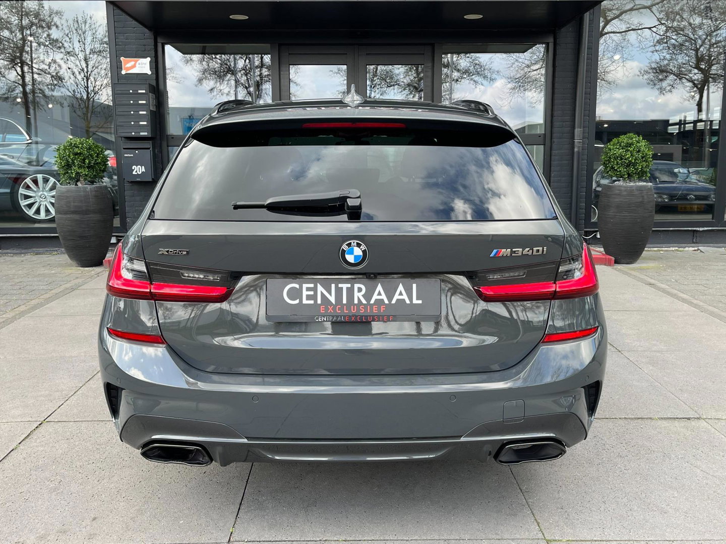 BMW 3 Serie Touring M340i xDrive 374PK|Pano|Camera|Carplay|Ambient Light|BTW