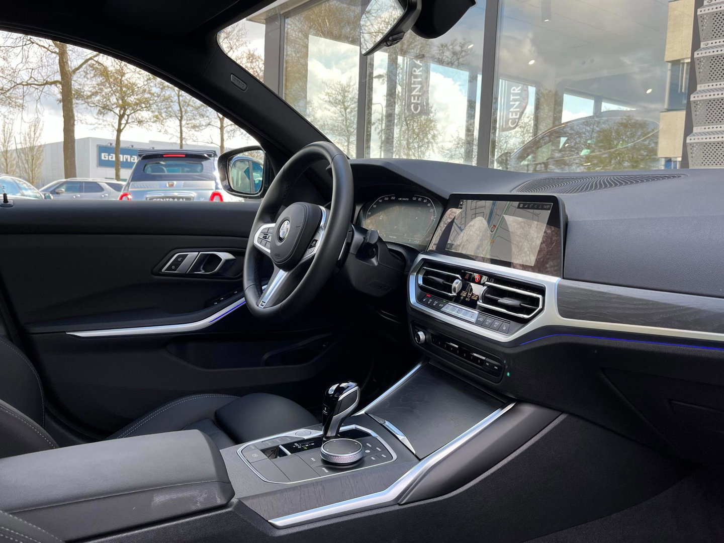 BMW 3 Serie Touring M340i xDrive 374PK|Pano|Camera|Carplay|Ambient Light|BTW