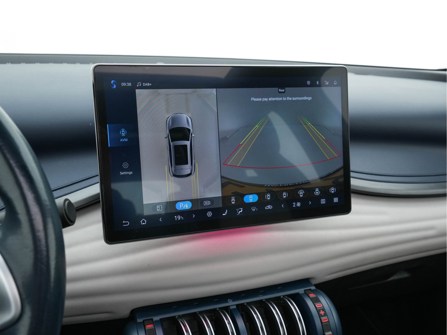 BYD ATTO 3 Comfort 60 kWh [ 3-Fase-11kW ] {SOH-92%} (INCL-BTW) *HEATPUMP | PANO | ADAPTIVE-CRUISE | LEATHER | FULL-LED | TOPVIEW | BLIND-SPOT | HEATED-COMFORTSEATS | DIGI-COCKPIT | CARPLAY | DAB | NAVI-FULLMAP | ECC | PDC | 18''ALU*