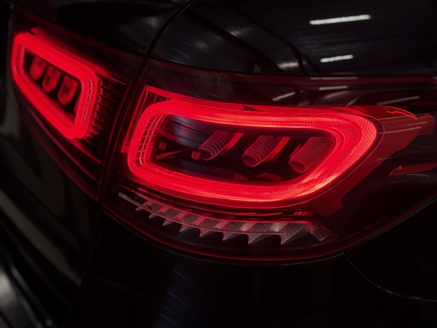 Mercedes-Benz GLC 300e 320PK 4-Matic / AMG / pano / 360° *NAP*