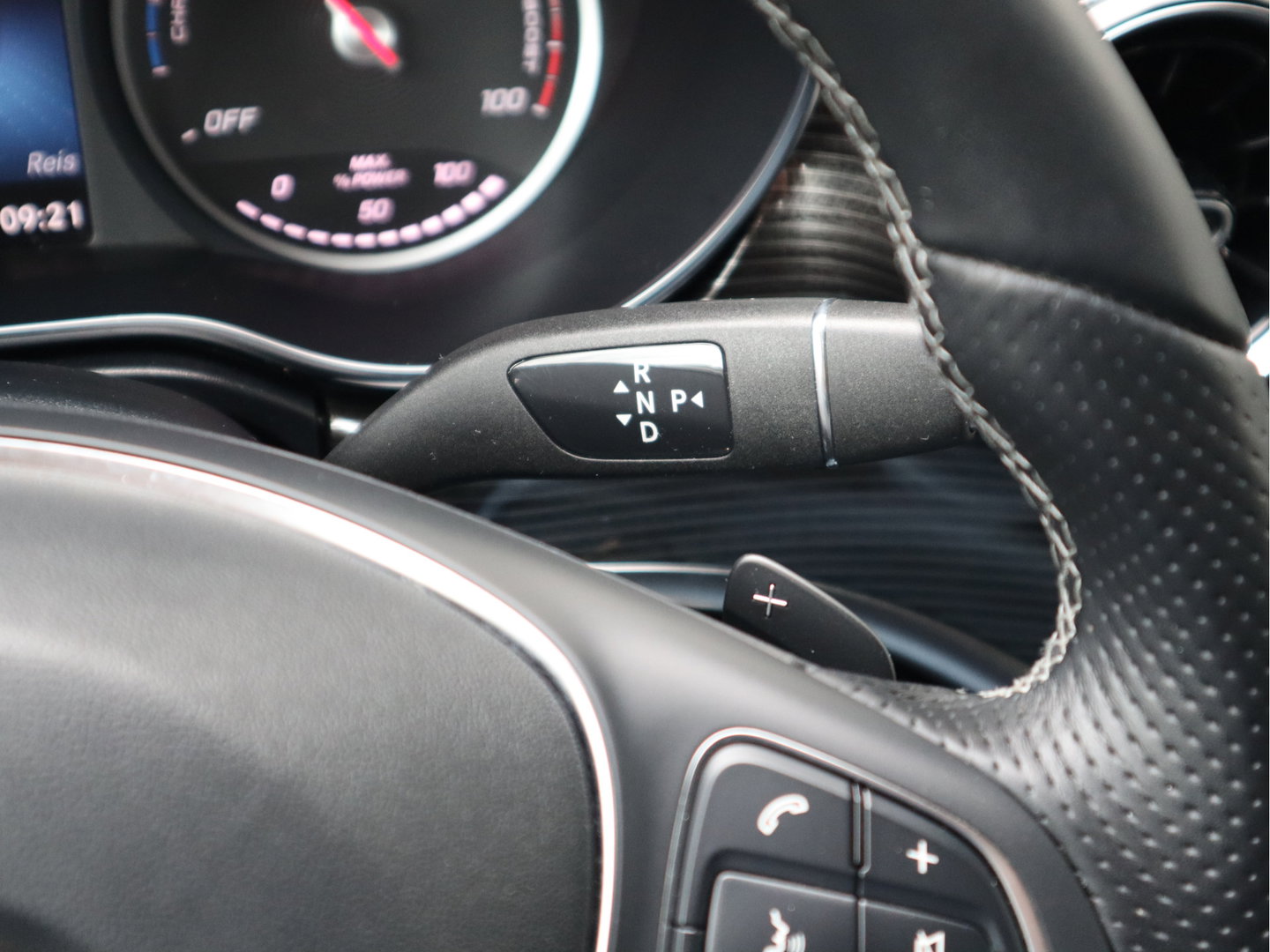 Mercedes-Benz EQV 300 90kWh - TAXI RIJKLAAR - L3 Extra Lang - 8 Zits - Leder - elc. Schuif