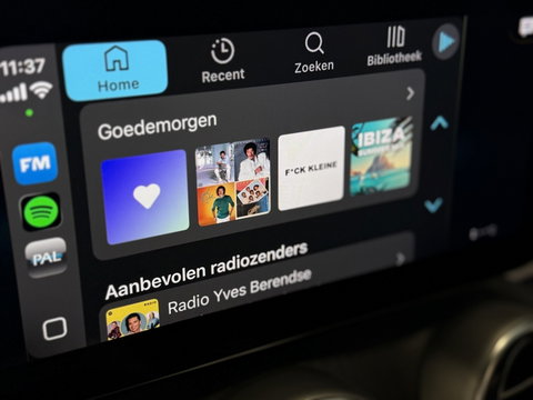 Mercedes-Benz GLC 300e 320PK 4-Matic / AMG / pano / 360° *NAP*