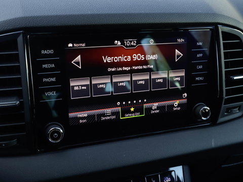 Škoda Karoq 1.5 TSI ACT Sportline 150pk DSG | Trekhaak