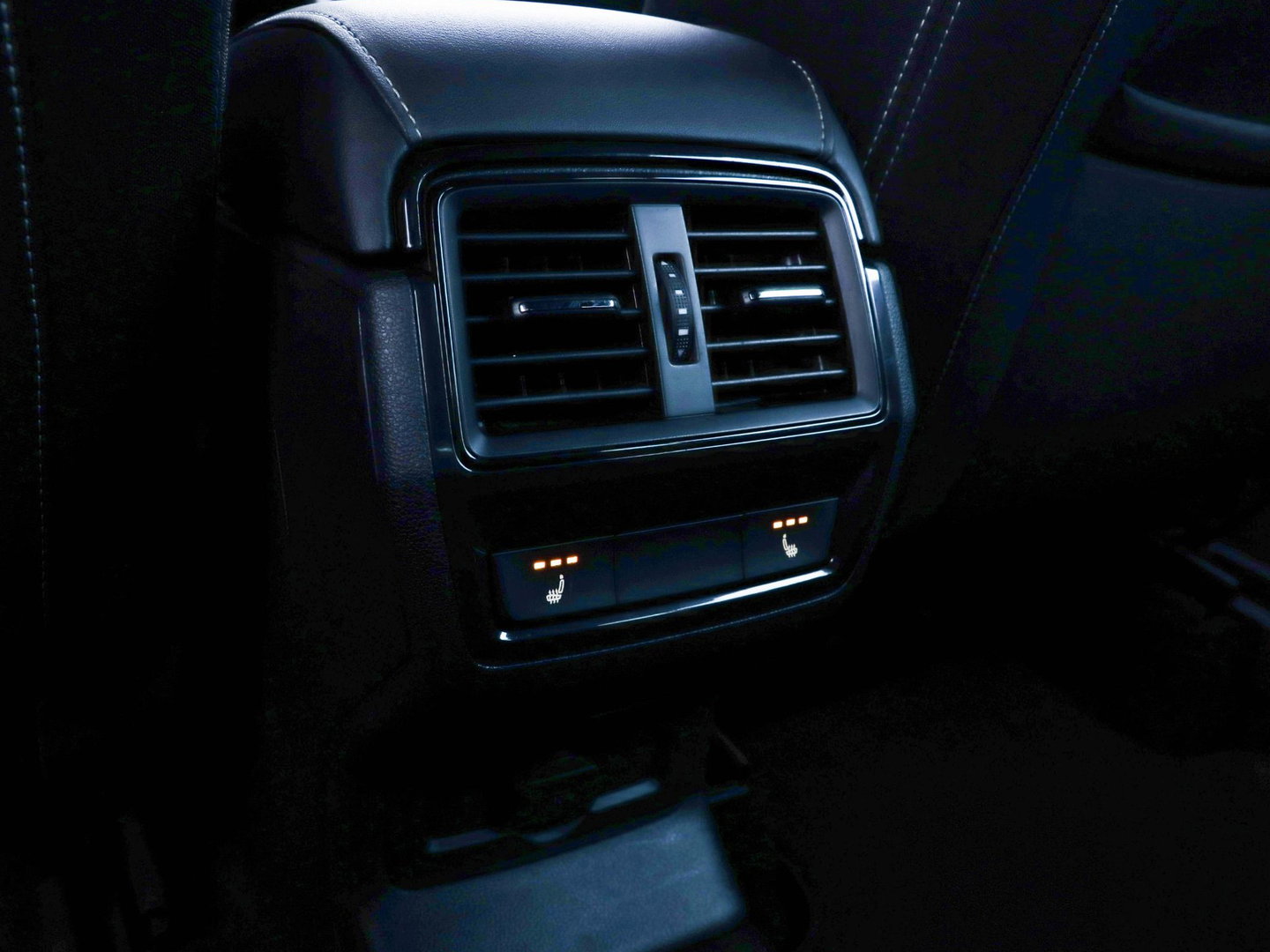 Škoda Karoq 1.5 TSI ACT Sportline 150pk DSG | Trekhaak