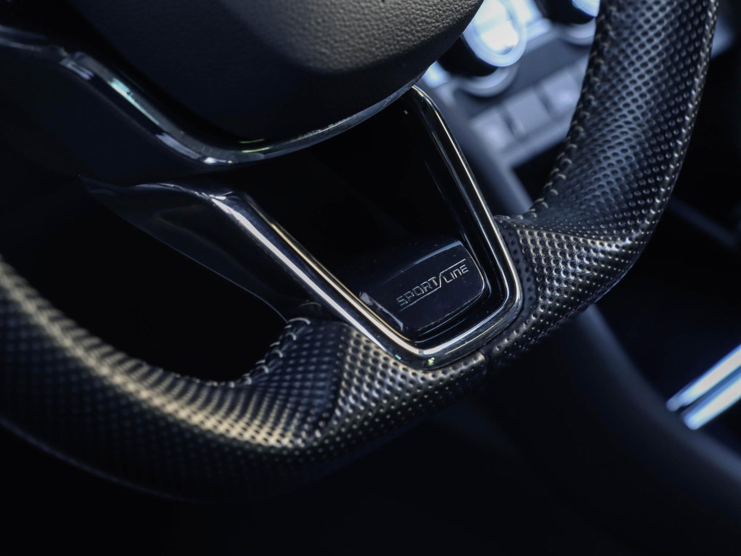 Škoda Karoq 1.5 TSI ACT Sportline 150pk DSG | Trekhaak