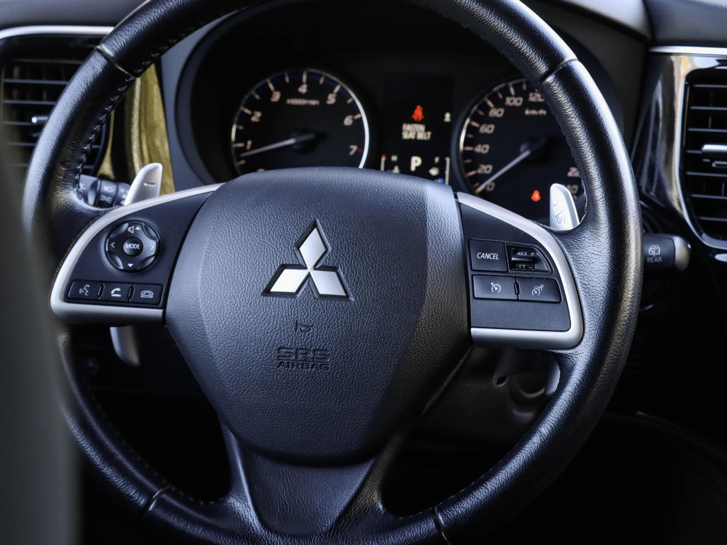 Mitsubishi Outlander 2.0 Intense+ 7 persoons Trekhaak Camera