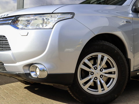 Mitsubishi Outlander 2.0 Intense+ 7 persoons Trekhaak Camera