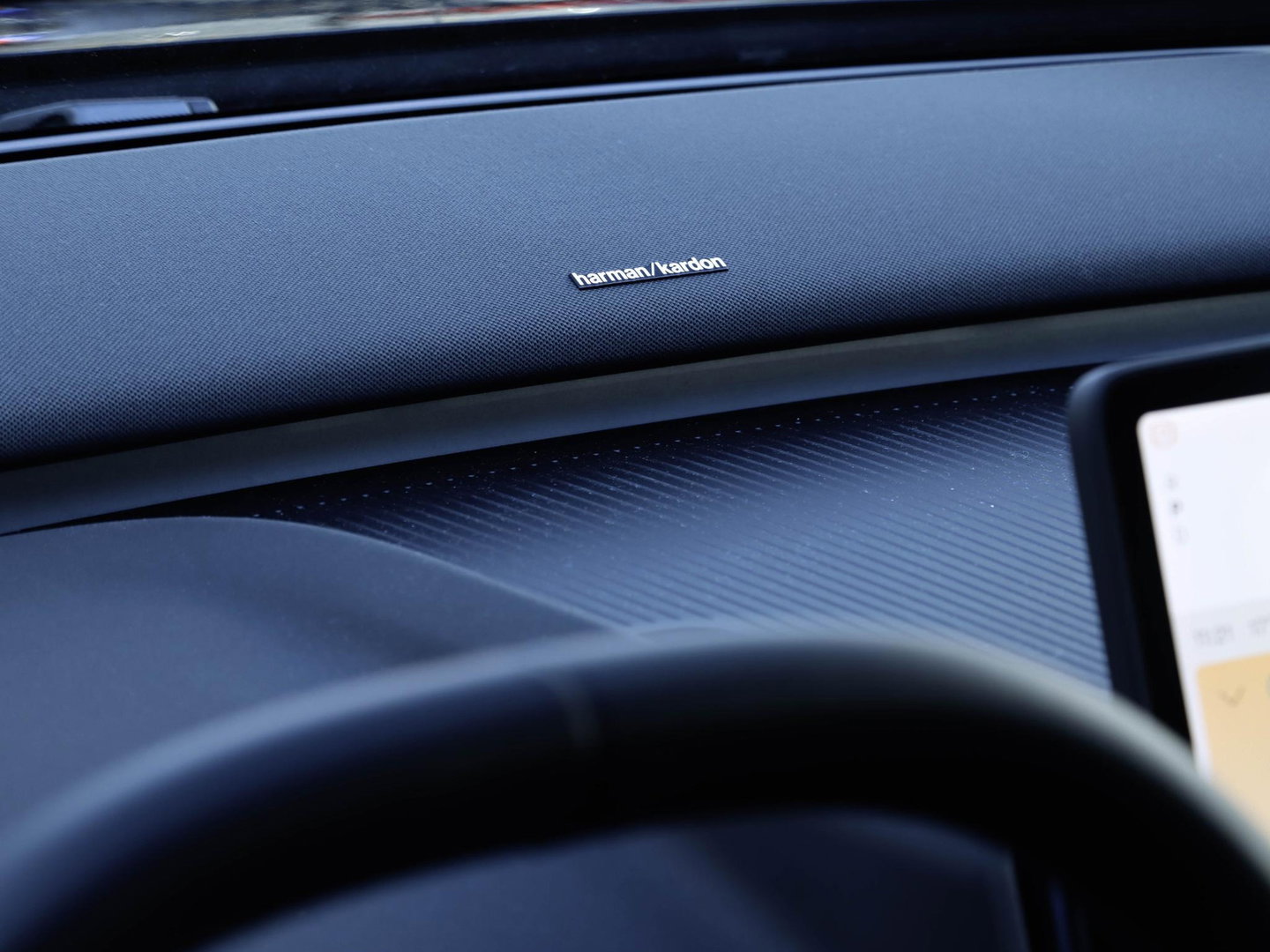 Volvo EX30 Twin Motor Performance Ultra 69 kWh Pano 360 Harman Kardon Warmtepomp 20 inch