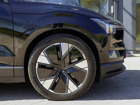 Volvo EX30 Twin Motor Performance Ultra 69 kWh Pano 360 Harman Kardon Warmtepomp 20 inch