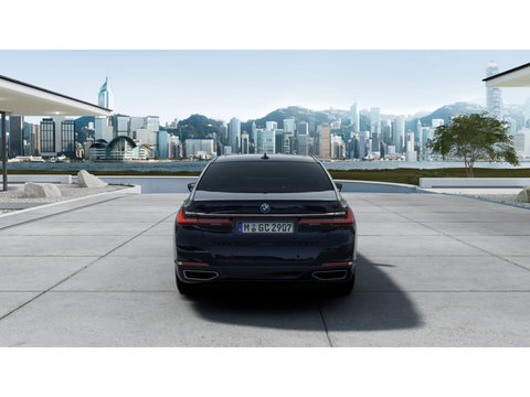 BMW 7 Serie 740Le 326PK iPer High Exec. LANG VIP / M-pakket / *NAP*