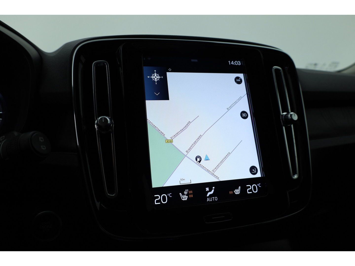 Volvo XC40 1.5 T5 Plug-in hybrid Plus Dark | ACC | Blis | H&K audio | 19' | Memory stoelen |
