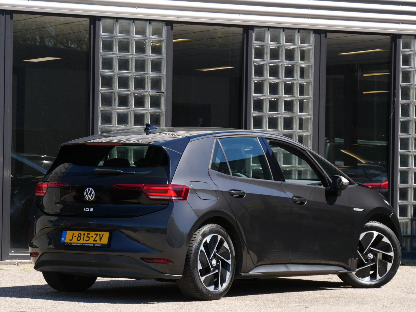 Volkswagen ID.3 PRO 58kWh 1ST/ TREKHAAK/ ALL-SEASON BANDEN/ SOH 93%