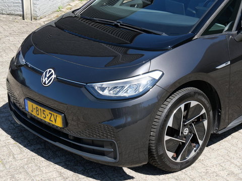 Volkswagen ID.3 PRO 58kWh 1ST/ TREKHAAK/ ALL-SEASON BANDEN/ SOH 93%