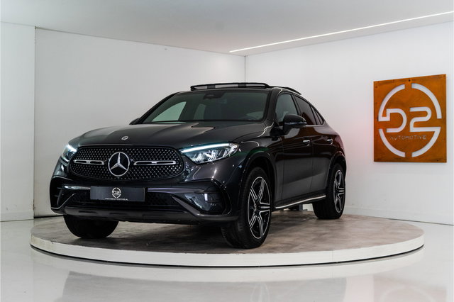 Mercedes-Benz GLC - Coupé 300e 4MATIC AMG 320PK | Pano | Burmester | Memory | Keyless | VOL! 12 MND Garantie