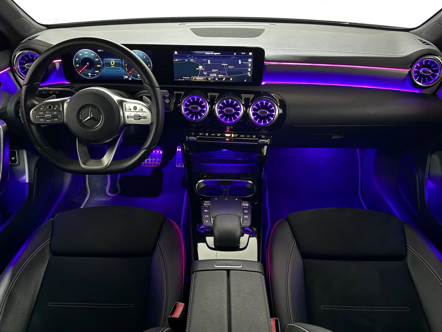 Mercedes-Benz A-Klasse 250e AMG Edition Sfeer CarPlay Cruise