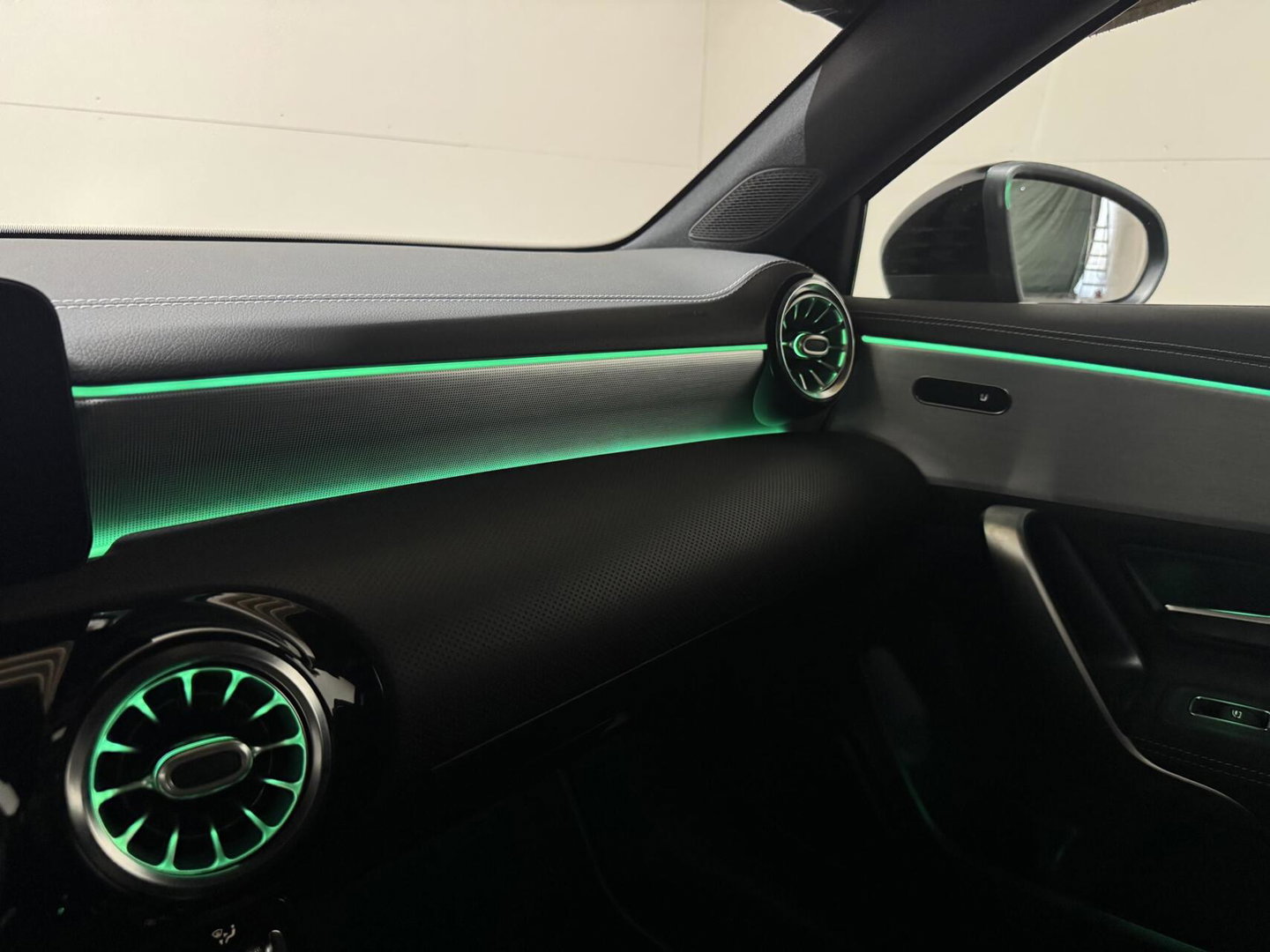 Mercedes-Benz A-Klasse 250e AMG Edition Sfeer CarPlay Cruise