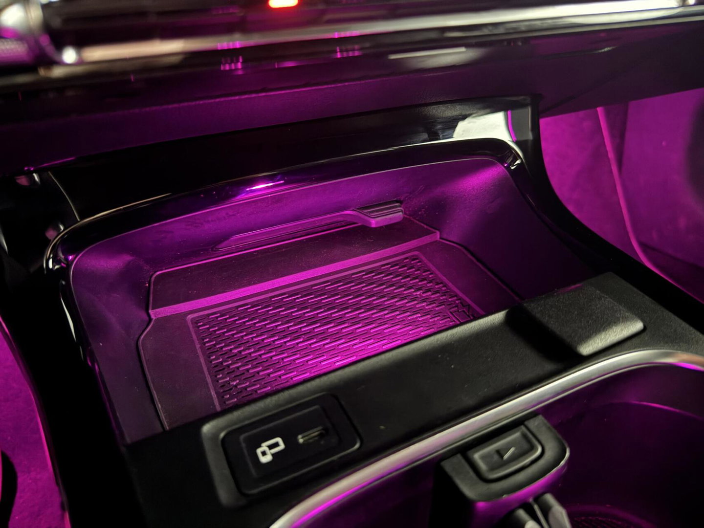 Mercedes-Benz A-Klasse 250e AMG Edition Sfeer CarPlay Cruise