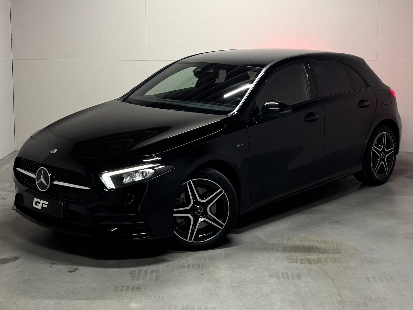 Mercedes-Benz A-Klasse 250e AMG Edition Sfeer CarPlay Cruise